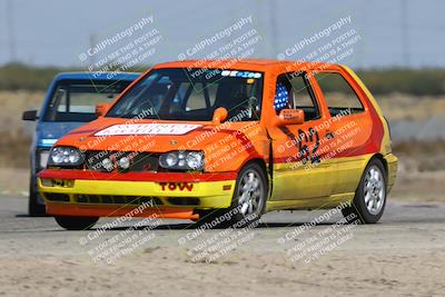 media/Sep-28-2025-24 Hours of Lemons (Sun) [[5dfe0e5f6e]]/11am (Cotton Corners)/